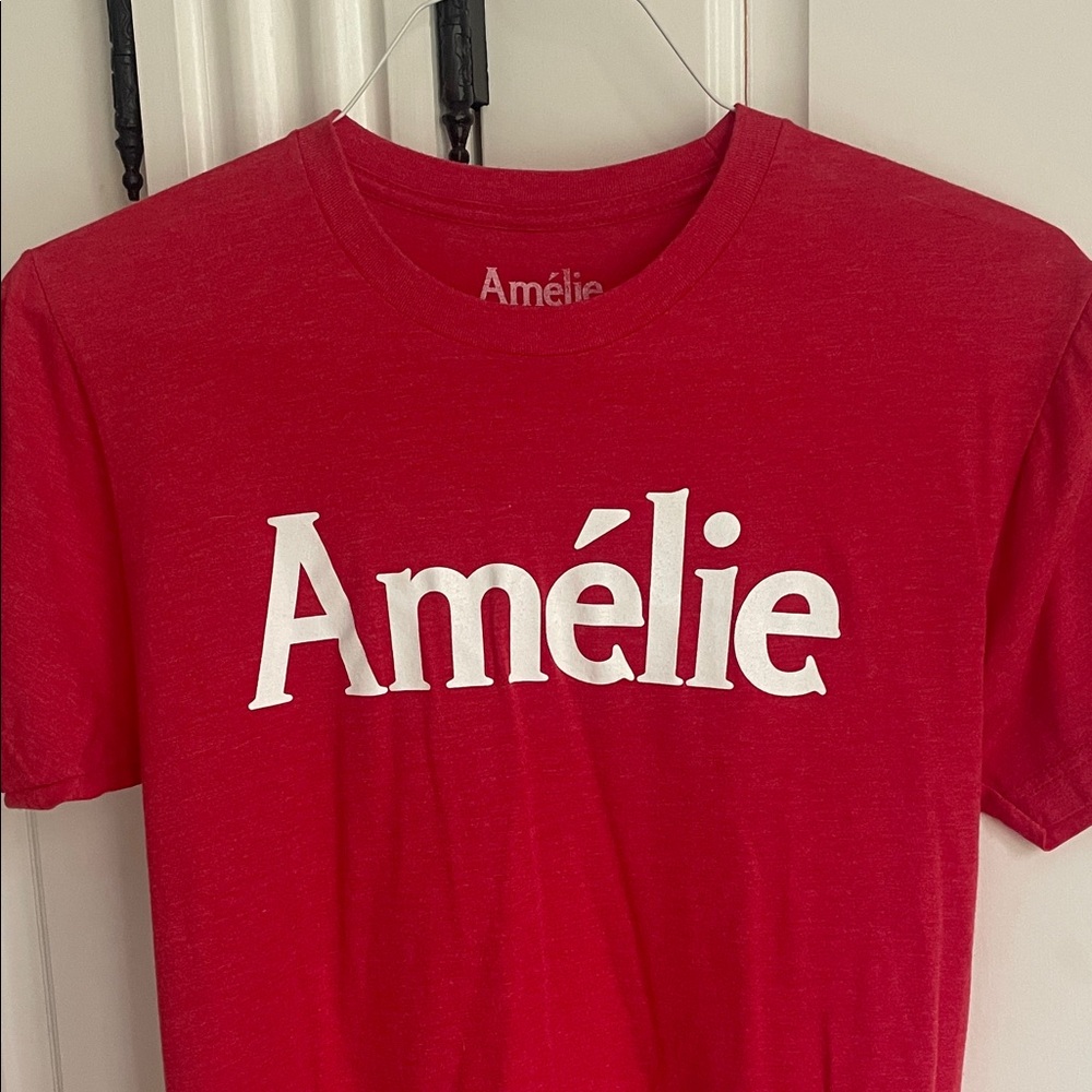 Red Amélie Broadway T-Shirt